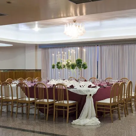 ホテル Ristorante Uliveto