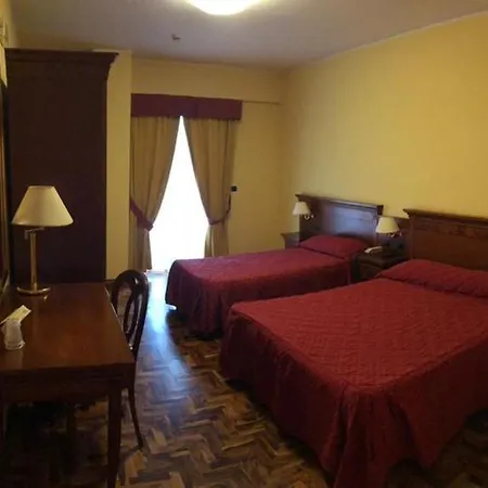 ホテル Ristorante Uliveto